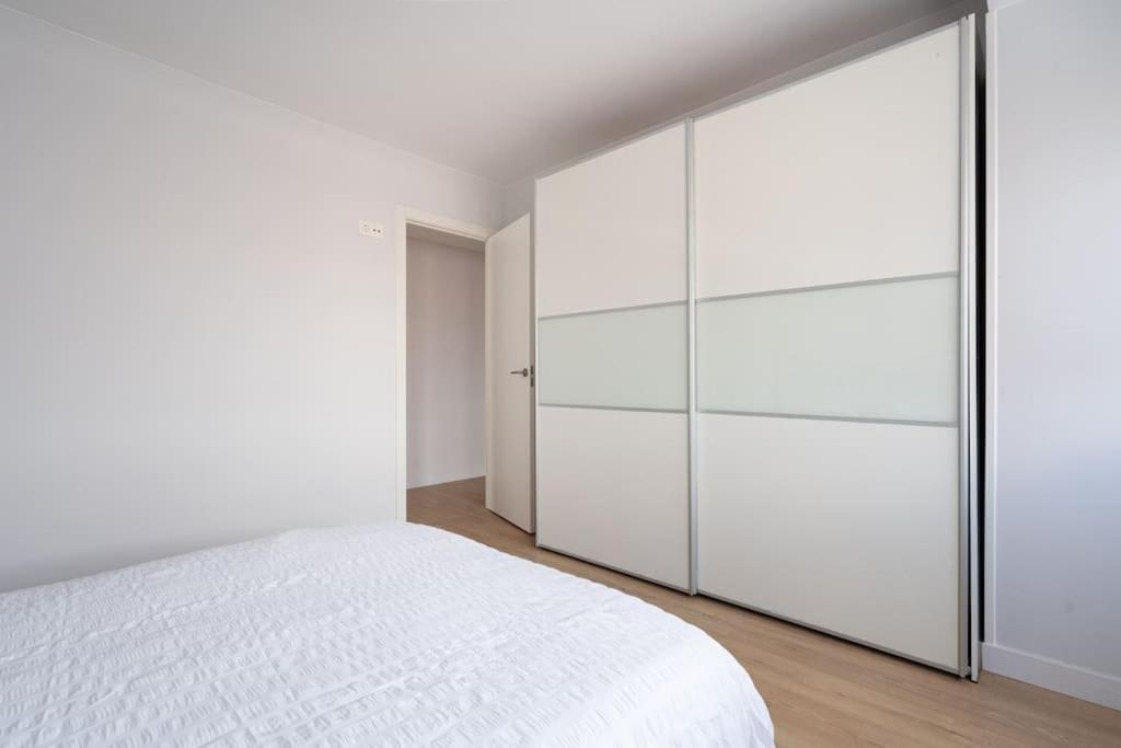 Myhousespain - Moderno Piso Frente Al Mar 希洪 外观 照片